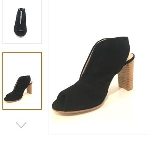 Brenda Zaro Black Suede Peep Toe Heels sz8